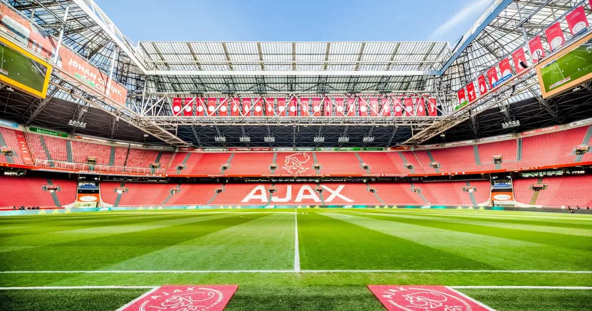 Eran Zahavi volgt verrichtingen PSV nog altijd en waarschuwde Ajacied: 'Oude Ajax bestaat niet'