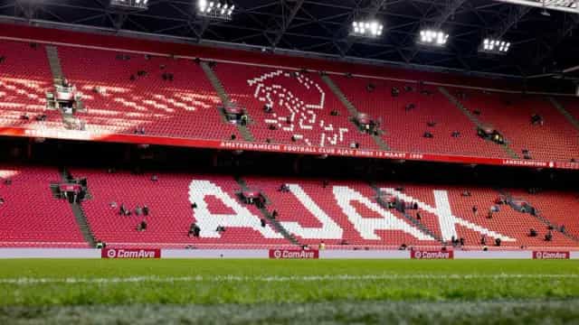 Zo probeerde Ajax PSV-deal alsnog te kapen