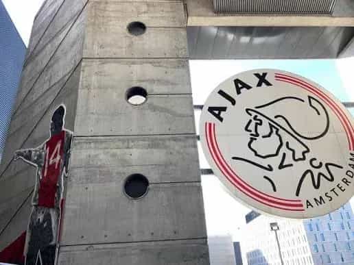 Ajax-trainer sprak uitgebreid met Mijnans, die nadat PSV zich meldde duidelijke taal sprak: 'Hij wilde maar naar één club'