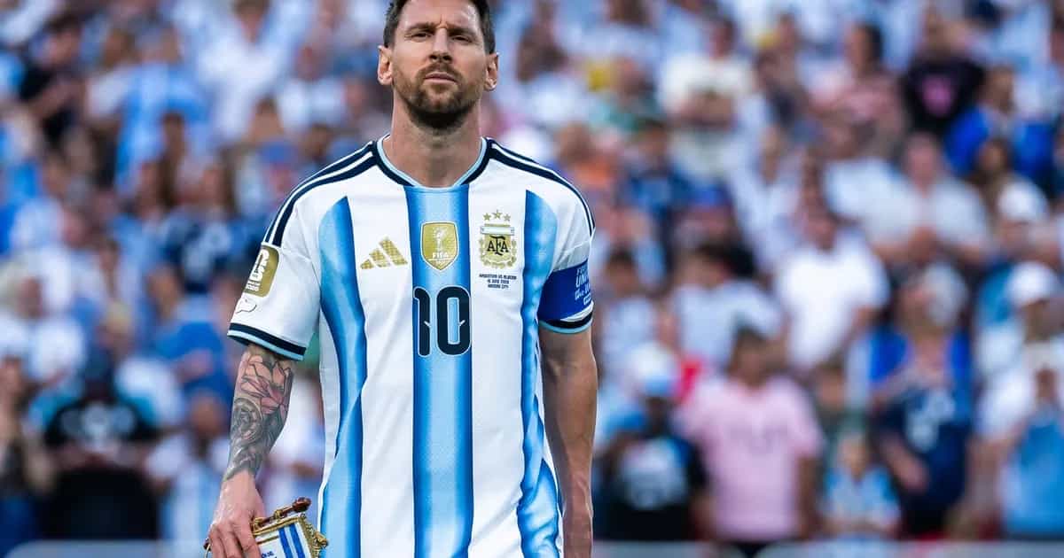 'Wie schopt er een bal hard de dug-out van Argentinië in?' | Valentijn Driessen haalt hard uit: 'Nog erger dan Argentinië'
