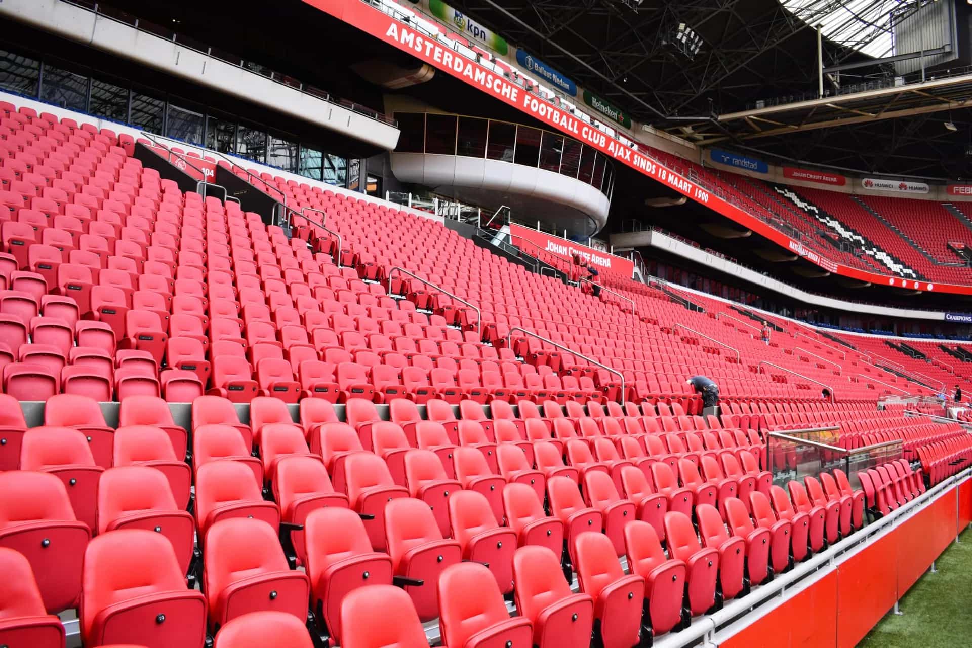 Analist wijst naar Ajax in relatie tot PSV: 'Praten ze bij PSV niet over'