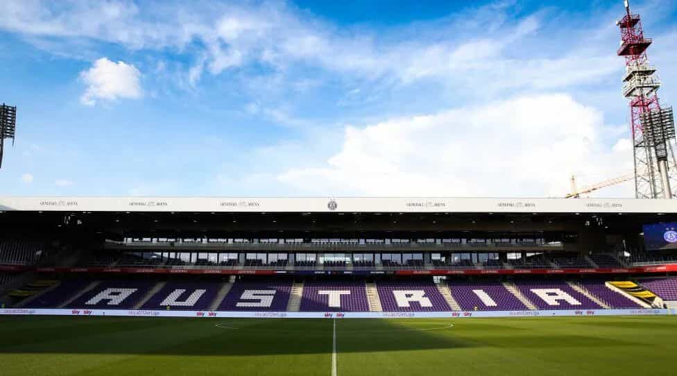 Troeft PSV Feyenoord opnieuw af? Transferjournalist meldt serieuze interesse PSV én Feyenoord
