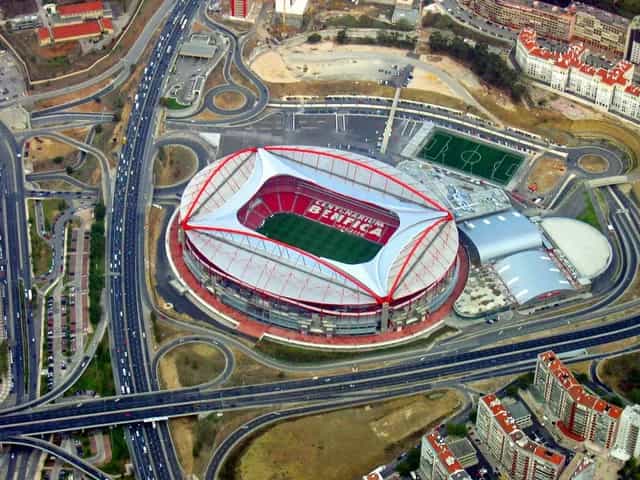 PSV wees miljoenenbiedingen van AC Milan en Benfica af