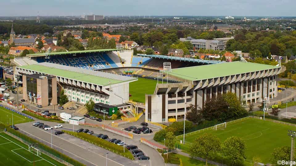 Partida para o Club Brugge é inevitável, PSV recebe milhões