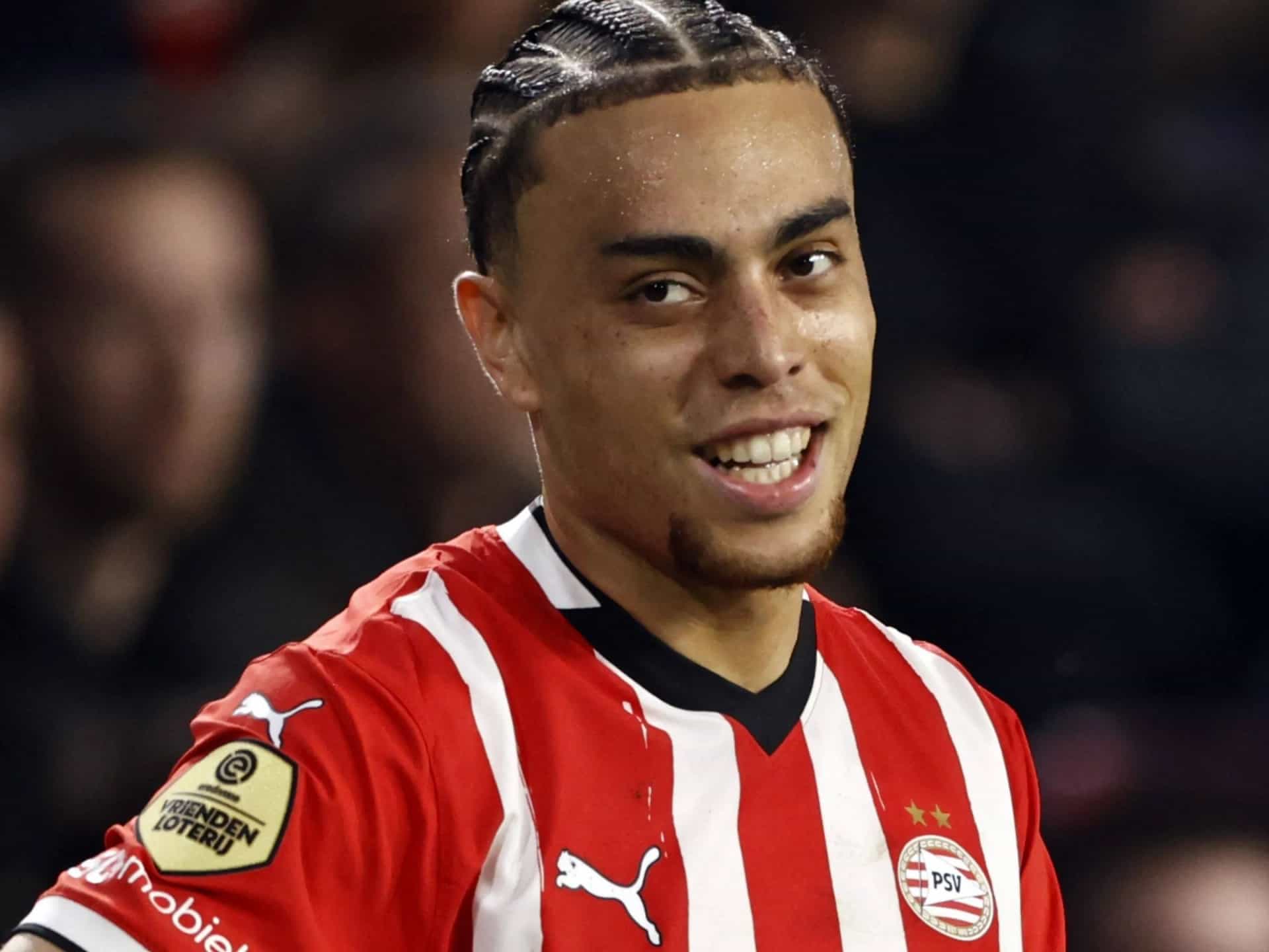 Sergiño Dest over achtste finale op WK tegen Belgie, keert Dest nog terug naar PSV deze zomer?