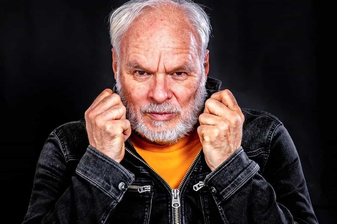 Cynische en sarcastische columnist VI haalt uit naar Bosz: 'Ik zie hem zelfs als de redder van het trainersgilde'