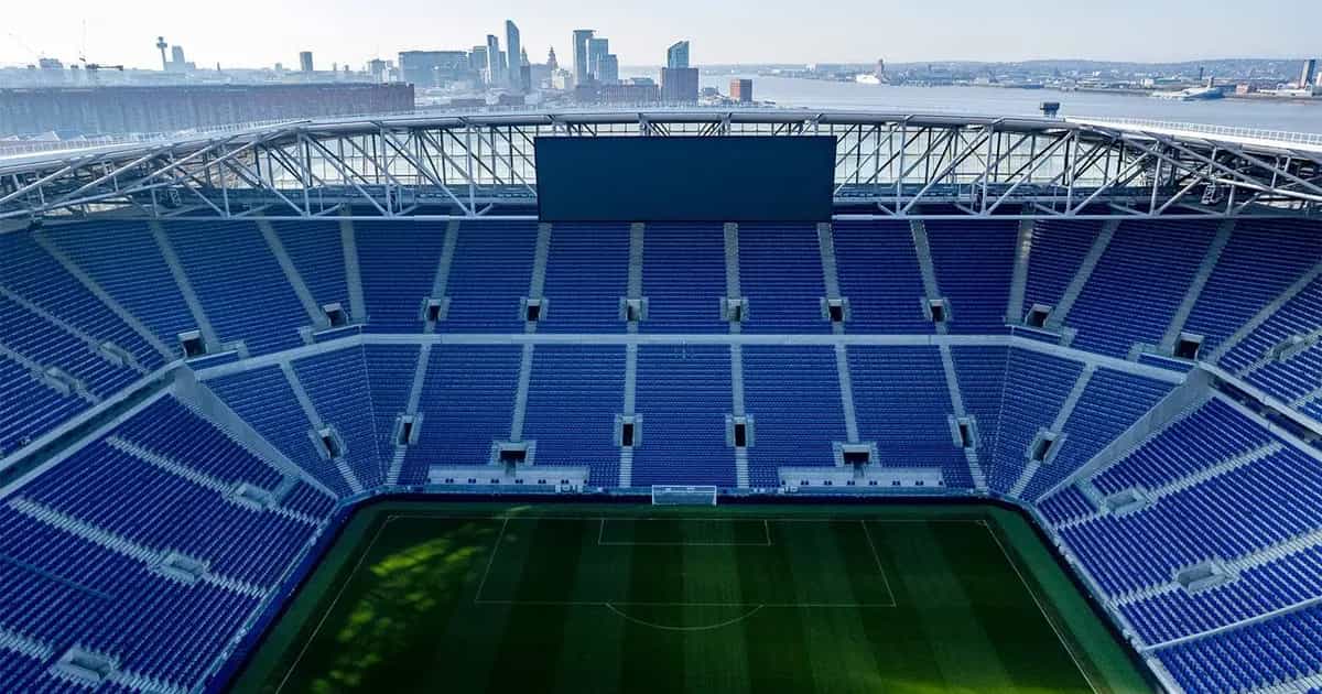 Everton zet zinnen op vleugelspeler PSV