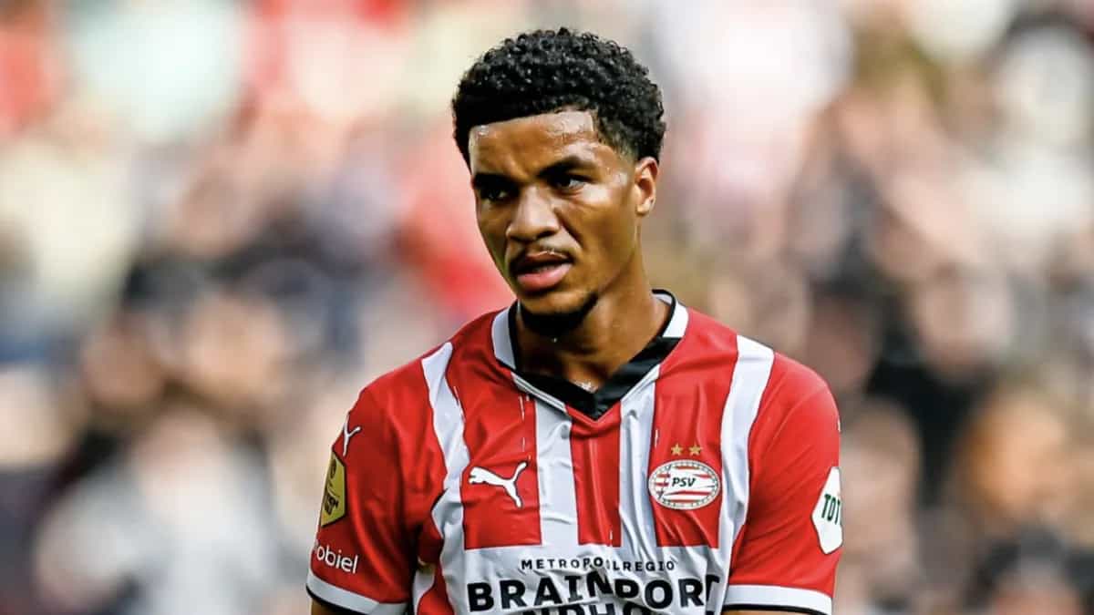 Malik Tillman is na landstitel PSV compleet dronken