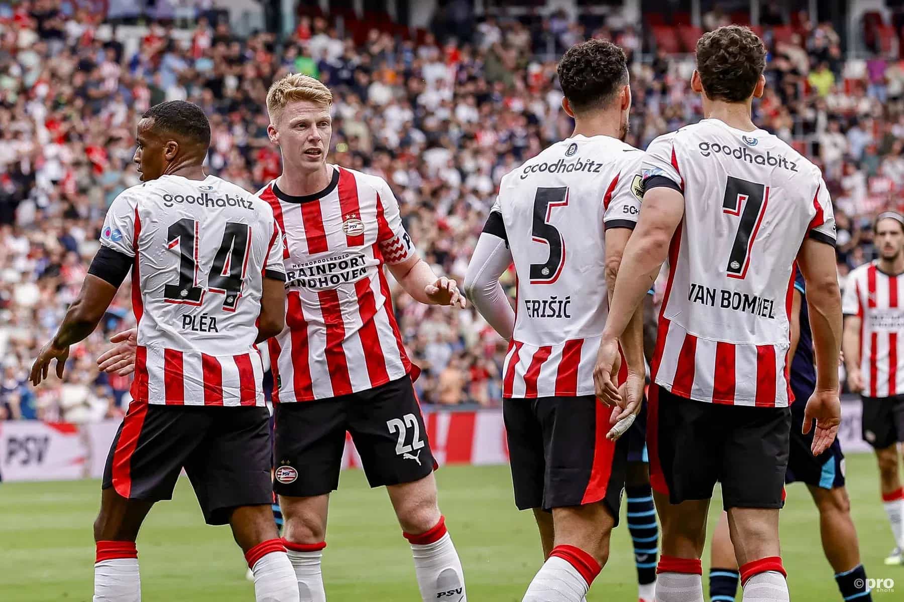 PSV-watcher wijst naar aanvaller: 'Misschien wel een panklare optie voor volgend seizoen'