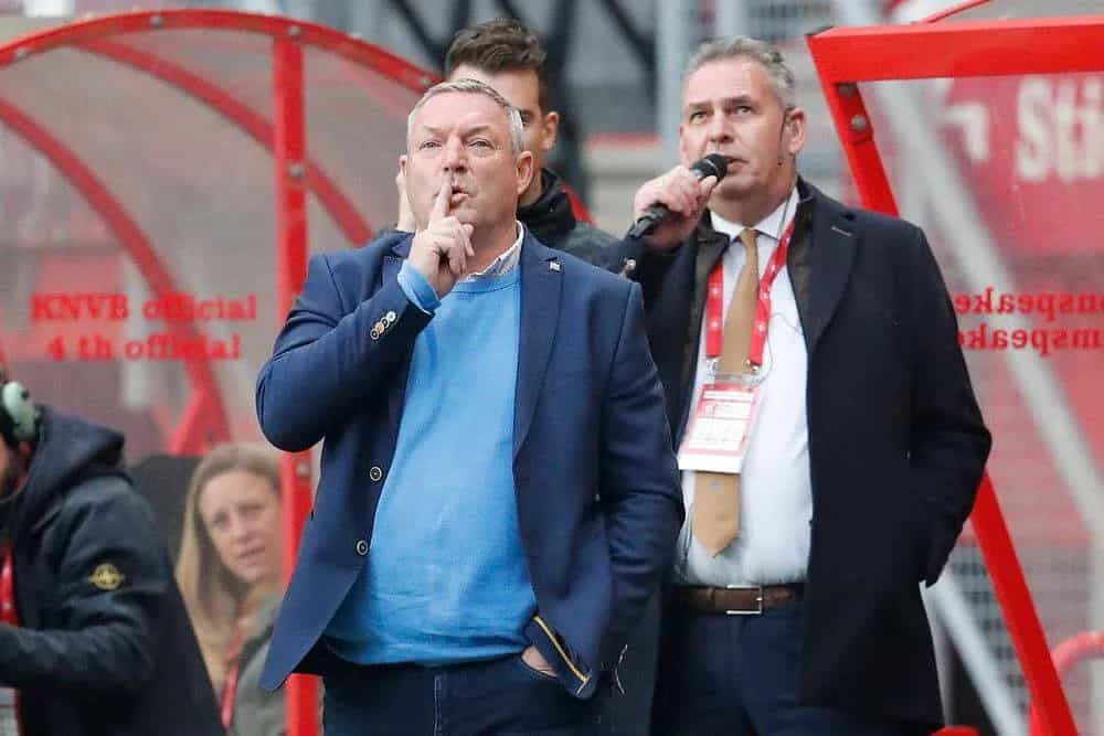 Frans medium wijst na wanprestatie Ajax naar PSV