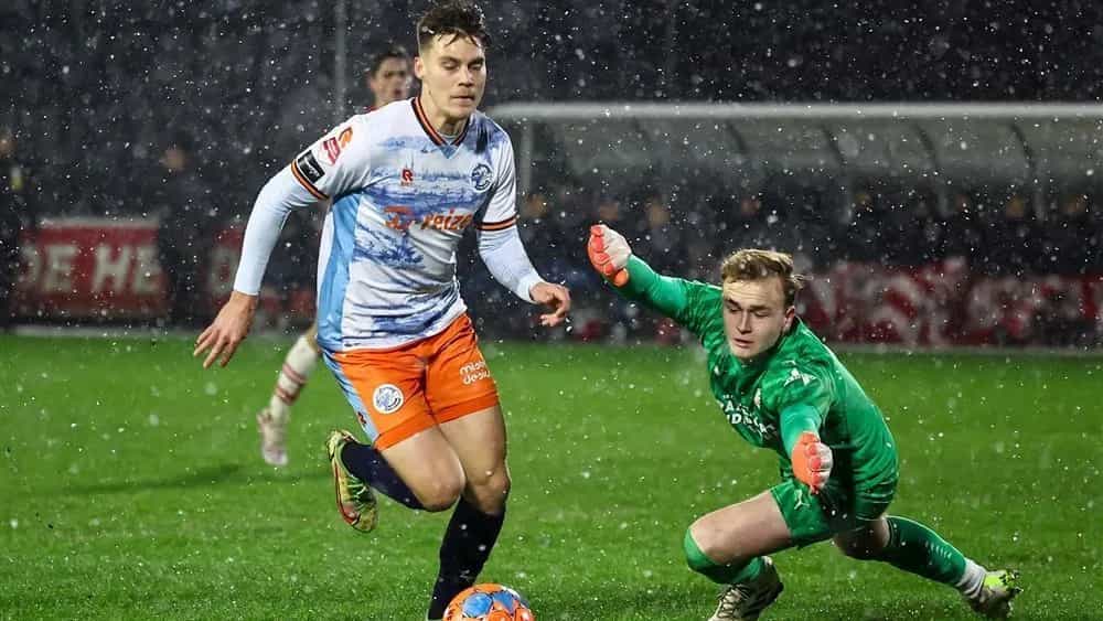 Jeugdtrainer openhartig: 'Hij stond eigenlijk op doorgaan als voetballer'