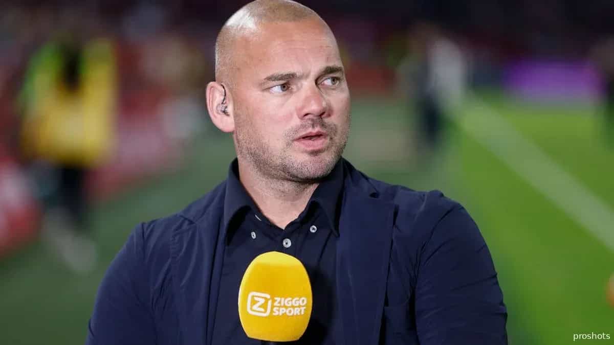 Wesley Sneijder reageert na sneer van Peter Bosz