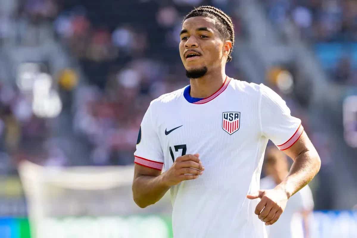Toekomst Malik Tillman: 'Als hij terug naar PSV kon zou hij het doen