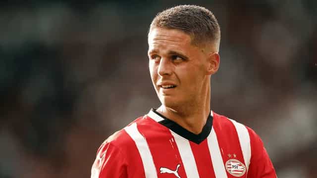 Joey Veerman baalt van mislukte transfer: 'Ja, zwaar teleurgesteld'