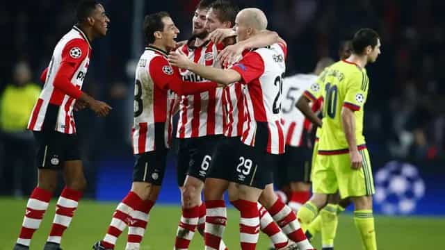 Ex-PSV, marca um golaço no 2. Bundesliga