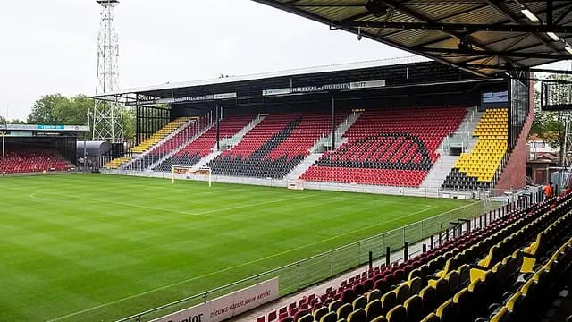 Wereldgoal in Deventer vraagt per direct om contractverlenging, 'Van der Eijk is een fluitertje'