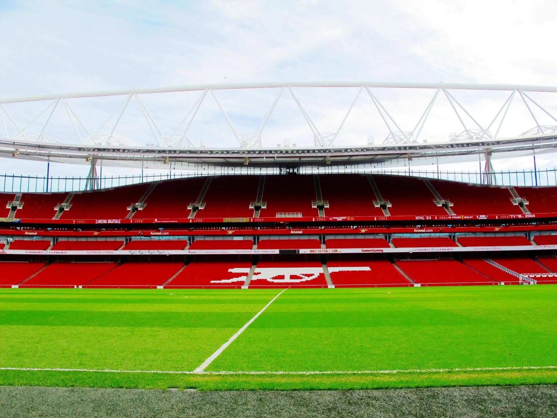 Brits medium: 'Arsenal toont interesse in PSV-verdediger'
