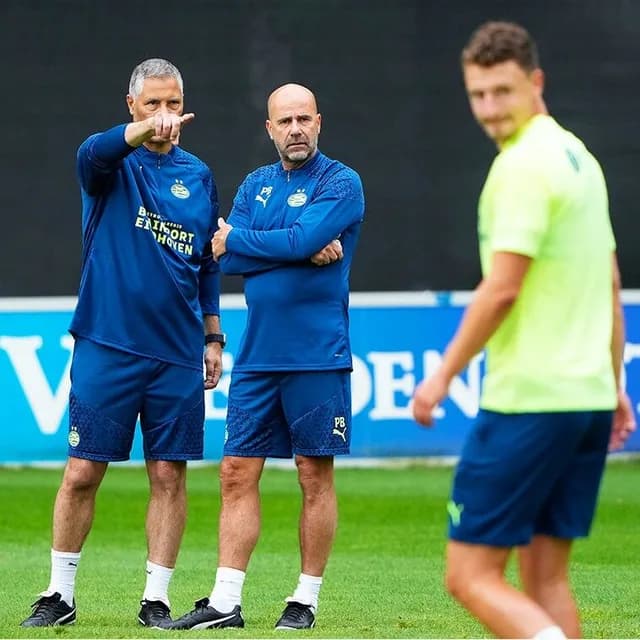 Peter Bosz duidelijk over aankomende transfer: 'Dat is duidelijk'
