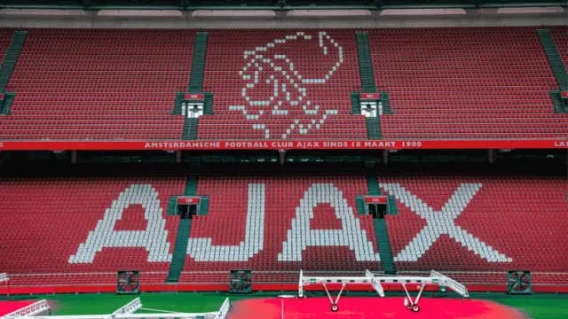 Analista de ESPN, claro sobre los deseos de los aficionados del PSV: «el Ajax los obstaculiza»