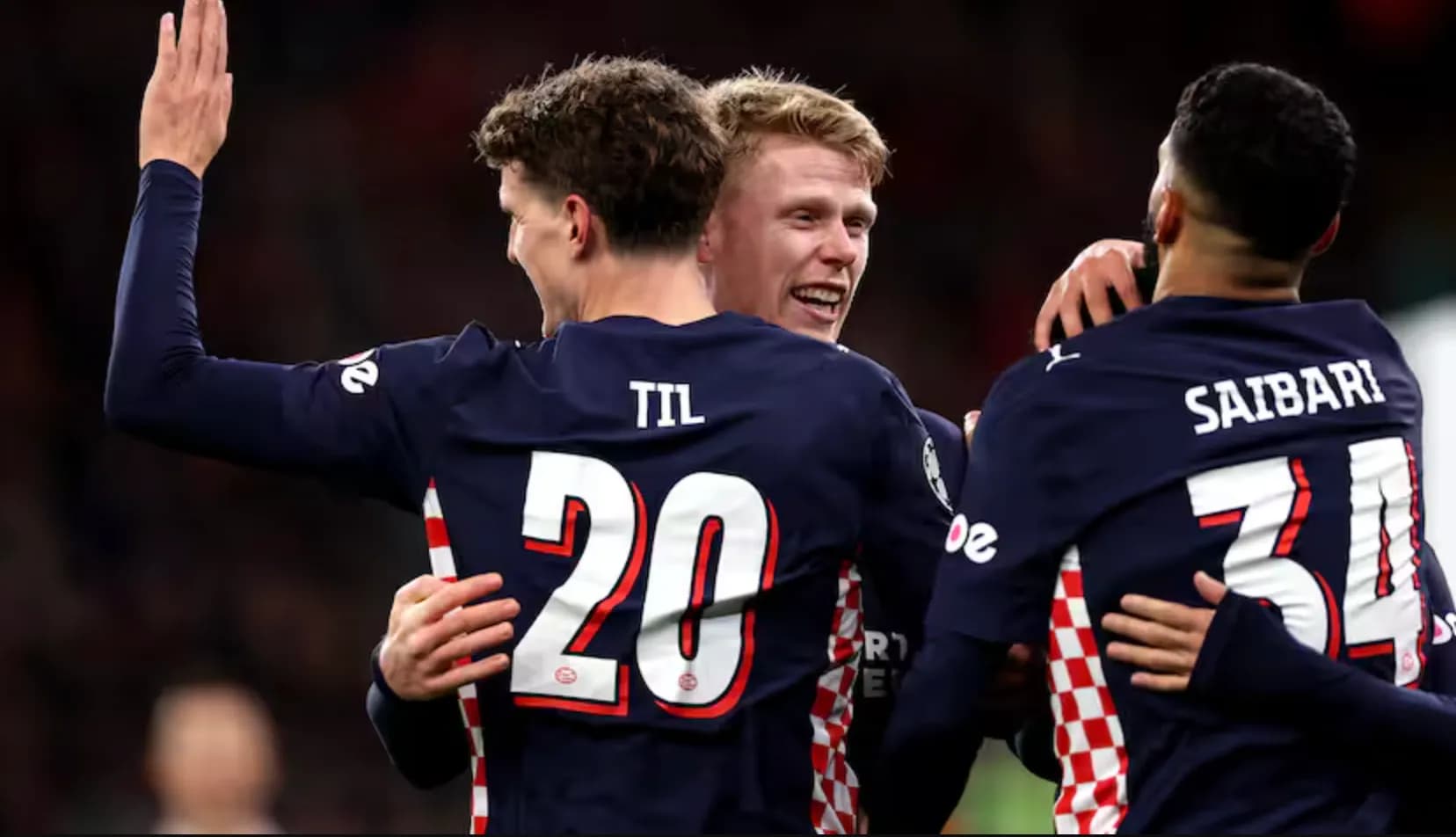 Voetbalicoon duidelijk over discussie rondom Guus Til: 'Nou wilde ik daar een beetje van wegblijven'