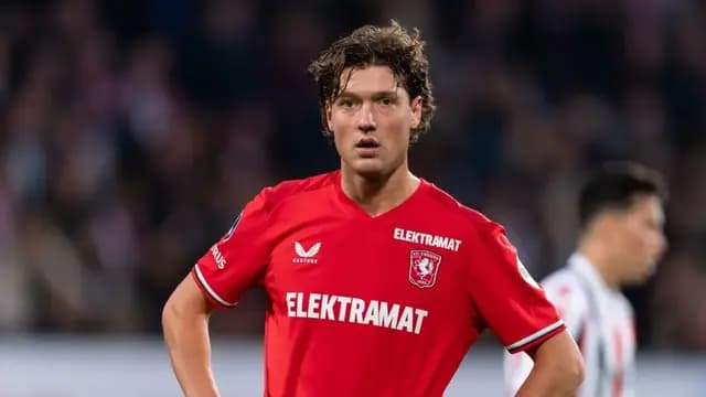 Sam Lammers sai por la chegada de Weghorst | Os Tukkers querem o avançado do PSV como substituto