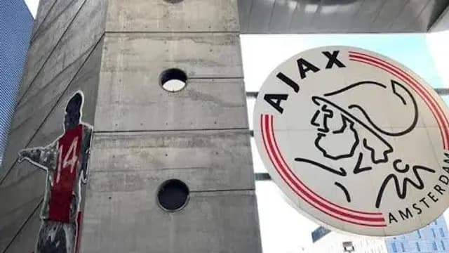 Ajax coach spoke extensively with Mijnans, who after PSV made an approach spoke clearly: “He only wanted to go to one club.”