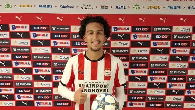 PSV makes first bids for top talents, but doesn’t take them seriously
