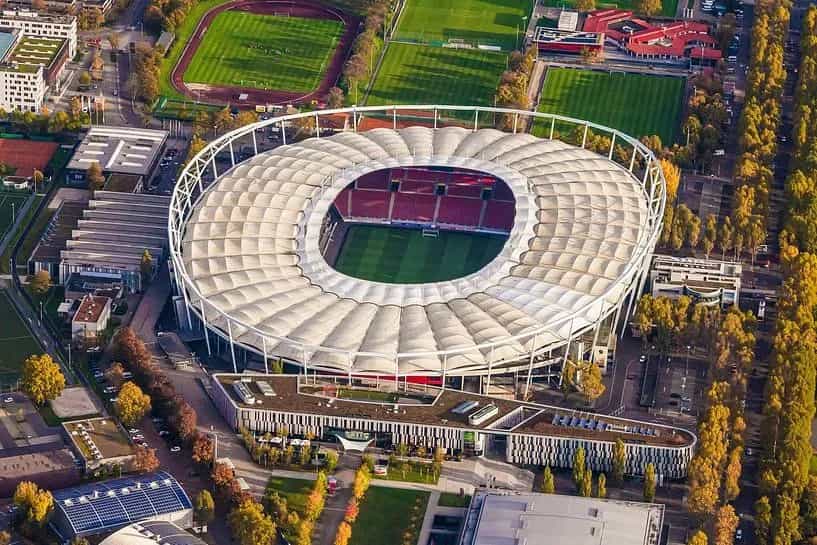 Duitse concurrentie voor PSV in strijd om vervanger Saibari; gaat PSV daadwerkelijk miljoenen uitgeven?