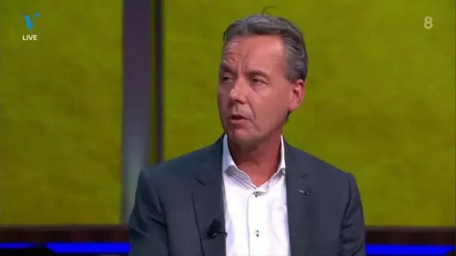 Peter Bosz oneens: 'Diegene lach je keihard uit'