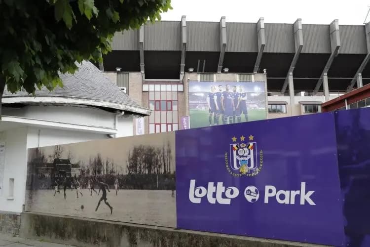 Oud PSV-huurling vertrekt bij RSC Anderlecht