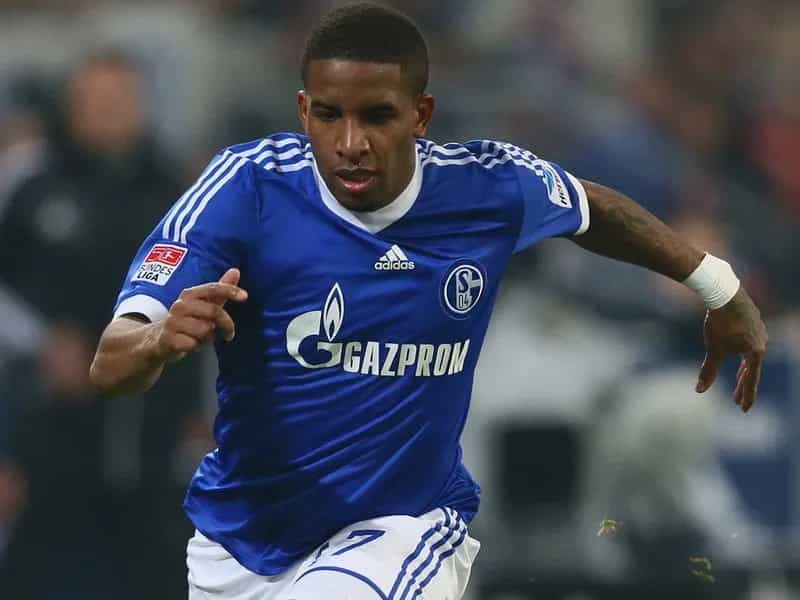 Transfer Farfan van Schalke naar Al Jariza levert PSV minimaal bedrag op