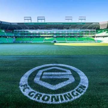 Coach FC Groningen wijst naar PSV