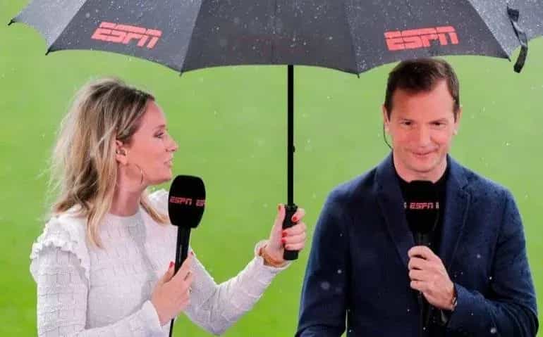 Hendriks vertelt bijzondere anekdote over UEFA Cup-winnaar PSV: 'Toen was er een partij dikke paniek'