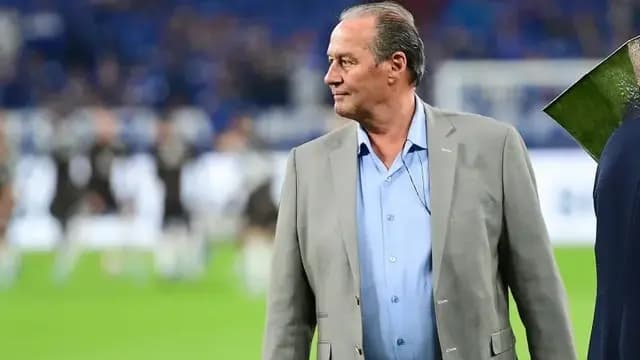 Huub Stevens blikt terug: 'Dat leeft nog altijd in ons hart'