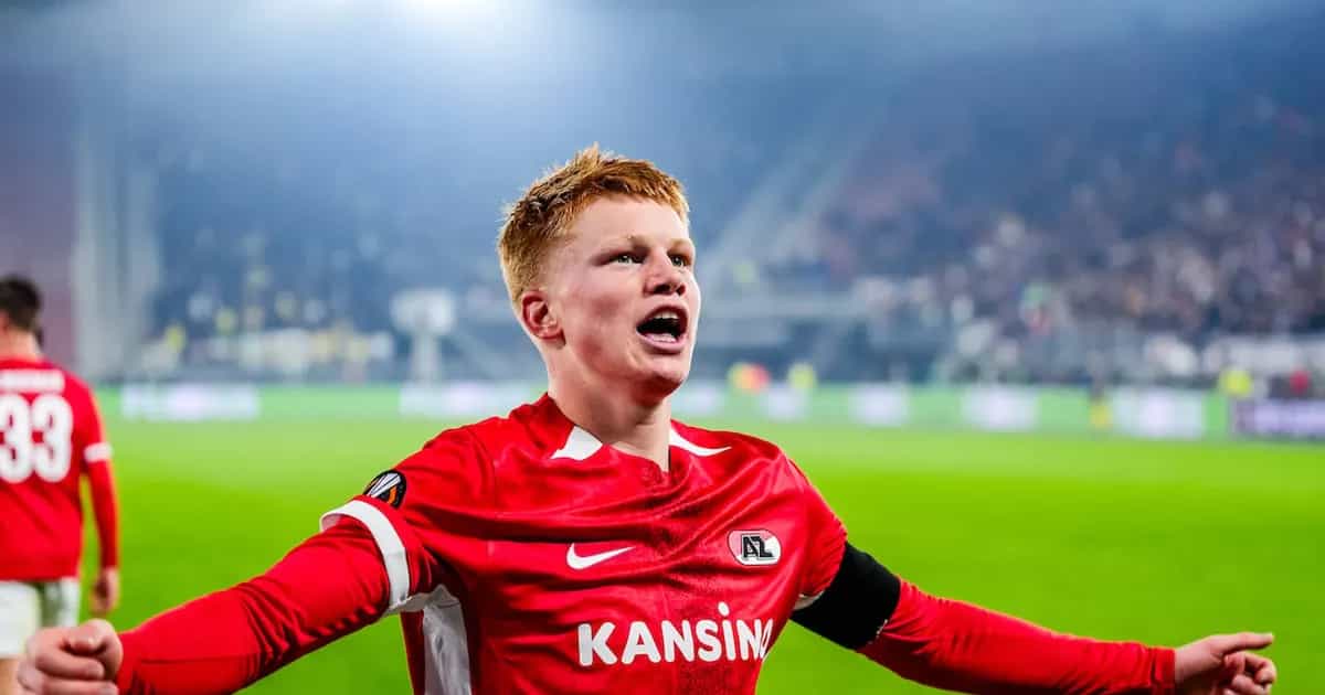 Komt PSV dan toch in beeld? Waarschuwing voor AZ inzake 'minimale transfersom' voor Kees Smit