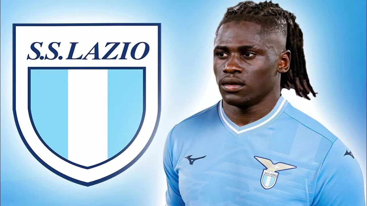 Rumor italiano notável: PSV associado a outro atacante da Lazio