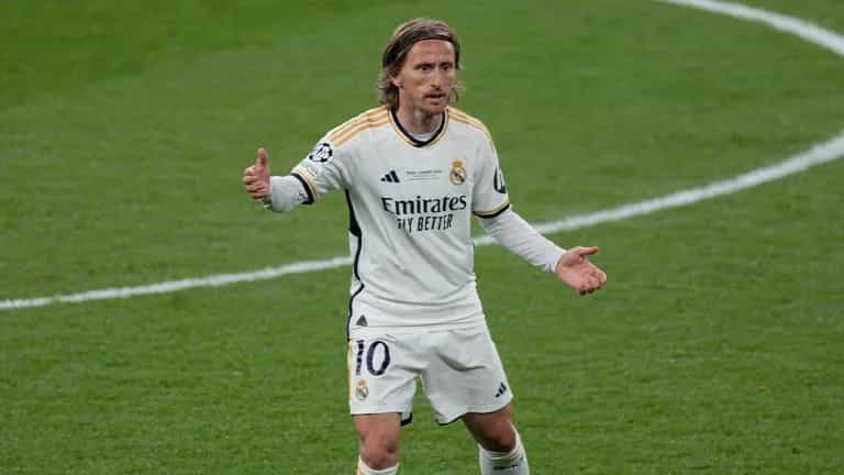 Luka Modrić blij met transfer Perišić naar PSV: 'Hij draait een geweldig seizoen bij PSV, ik verwacht nog veel van hem'