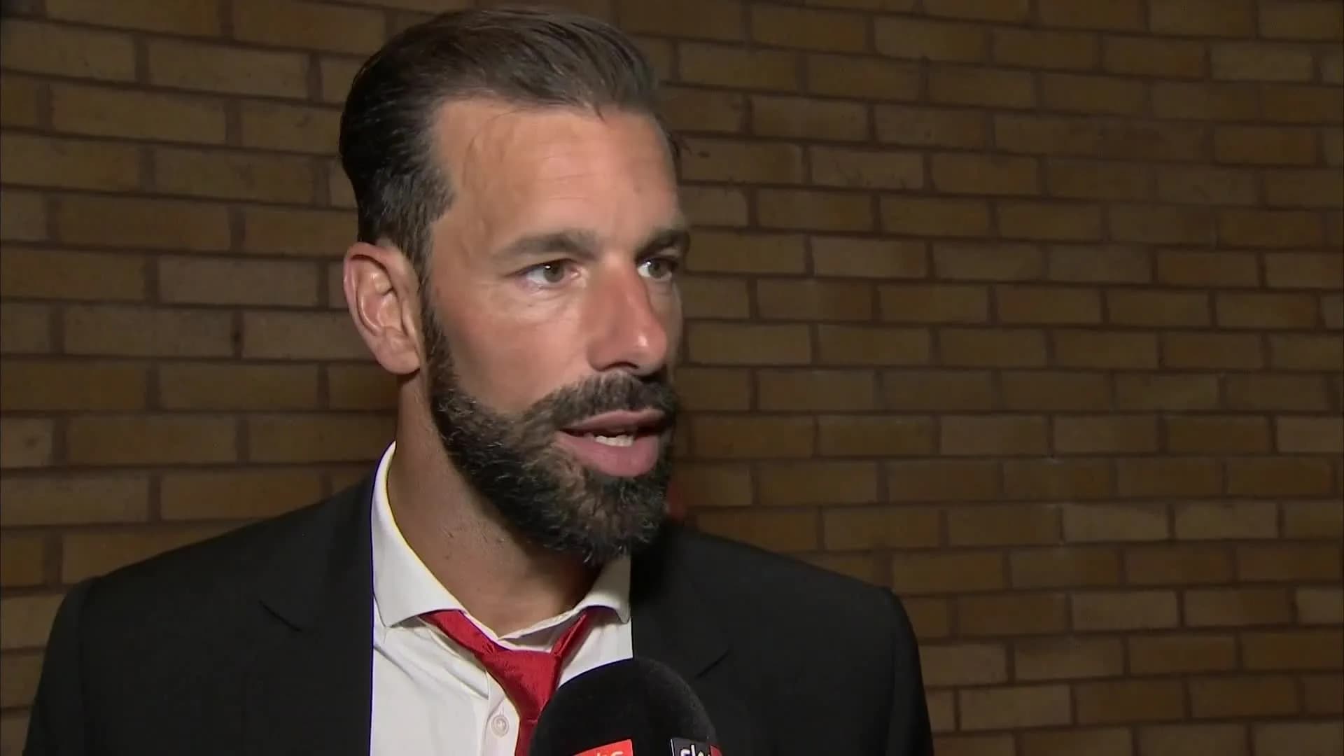 Analyst sneers at Van Nistelrooy: "We're not in Curaçao"