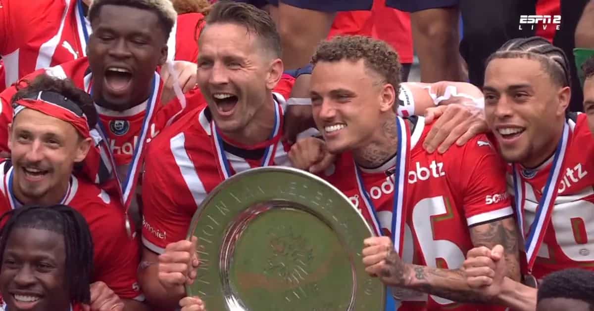 POLL | De glans gaat af van de aanstaande landstitel gezien het spel van de laatste weken