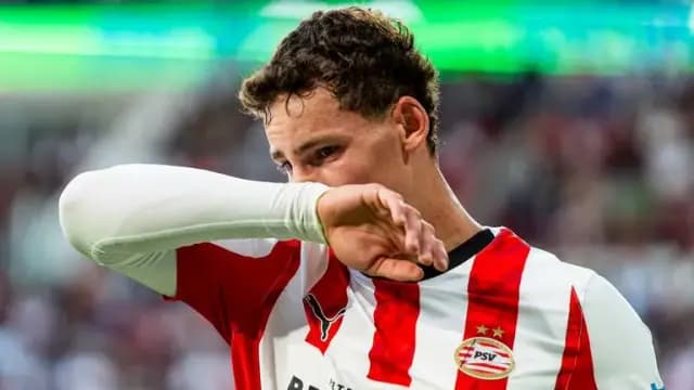 Ruben van Bommel looft teamgenoot: 'Hij weet precies wat er gevraagd wordt'