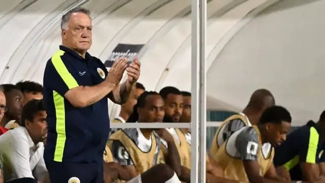 Nieuws rond Dick Advocaat en Fred Rutten inzake coaching op WK: 'Hou de eer aan jezelf'